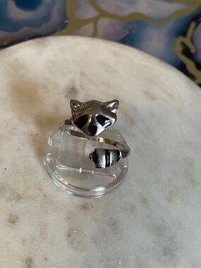 Silver raccoon Wrap Ring - Animal Face Design